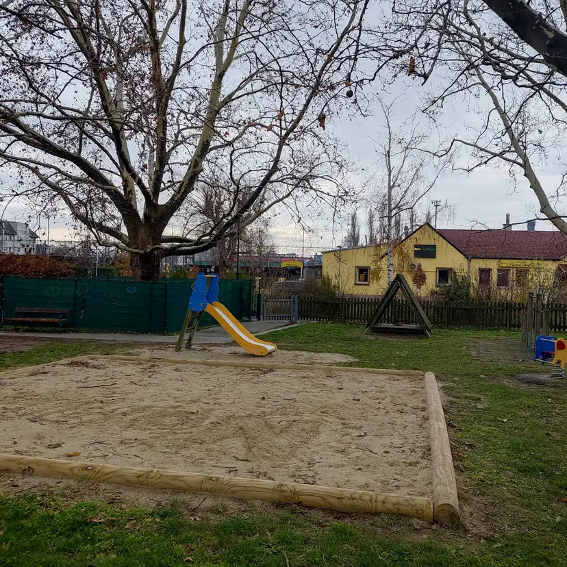 Spielplatz Hyrtlplatz West 2