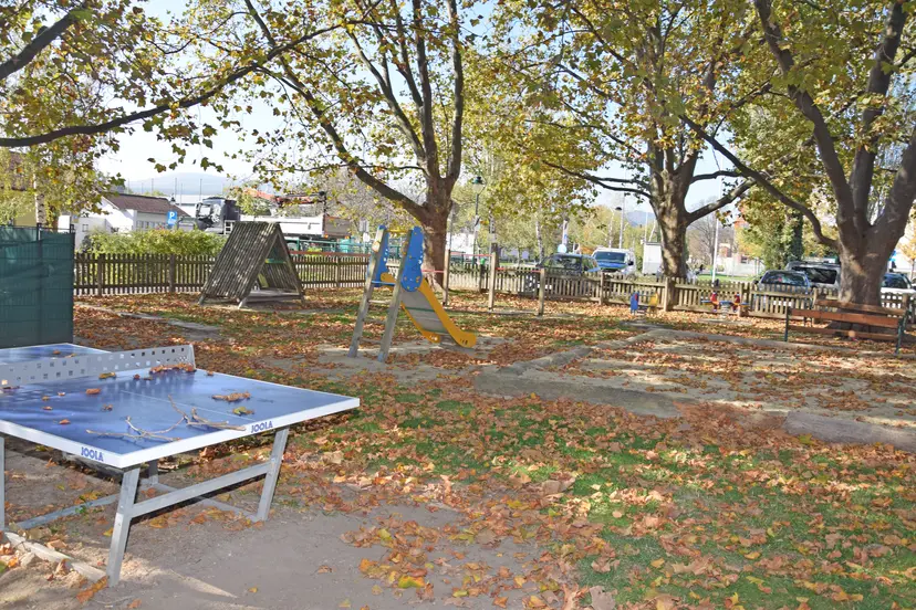 Spielplatz Hyrtlplatz West 3