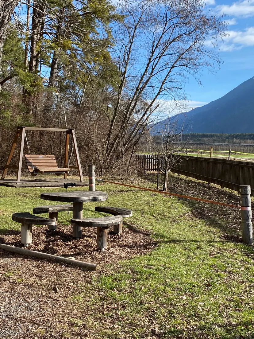 Apfelspielplatz Magerbach 6