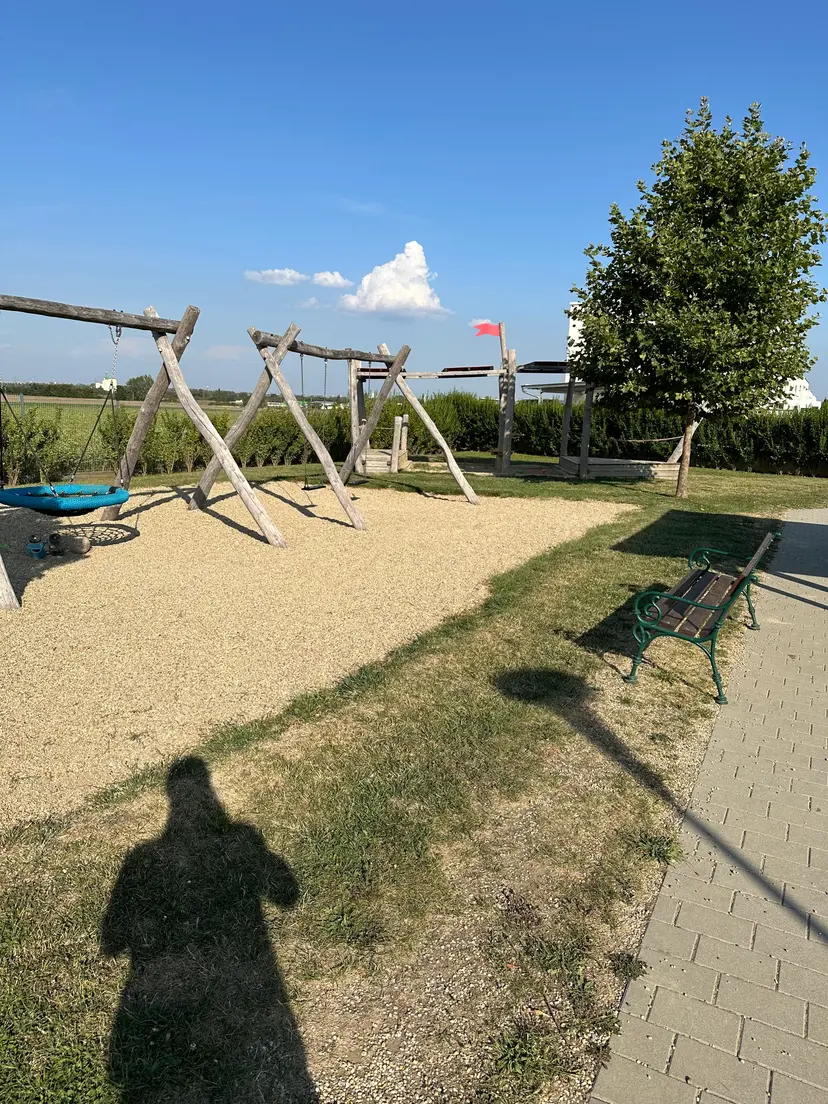 Kinderspielplatz 3