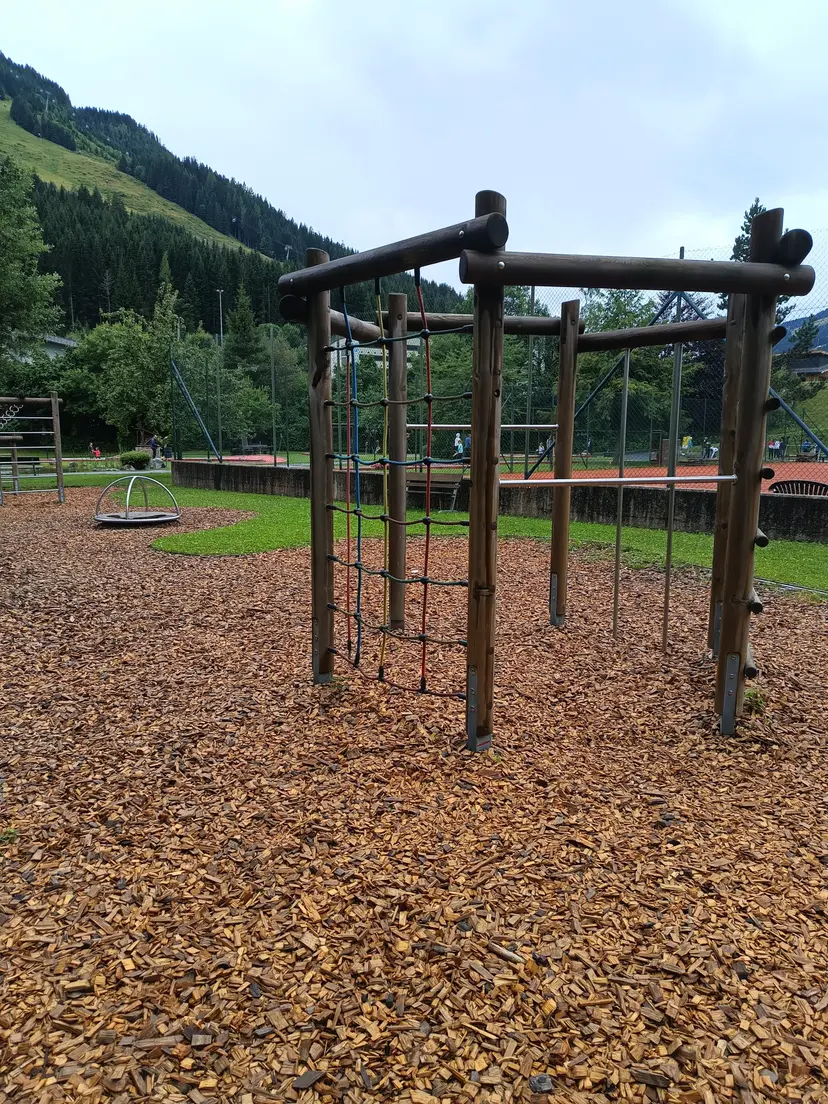 Spielplatz 2