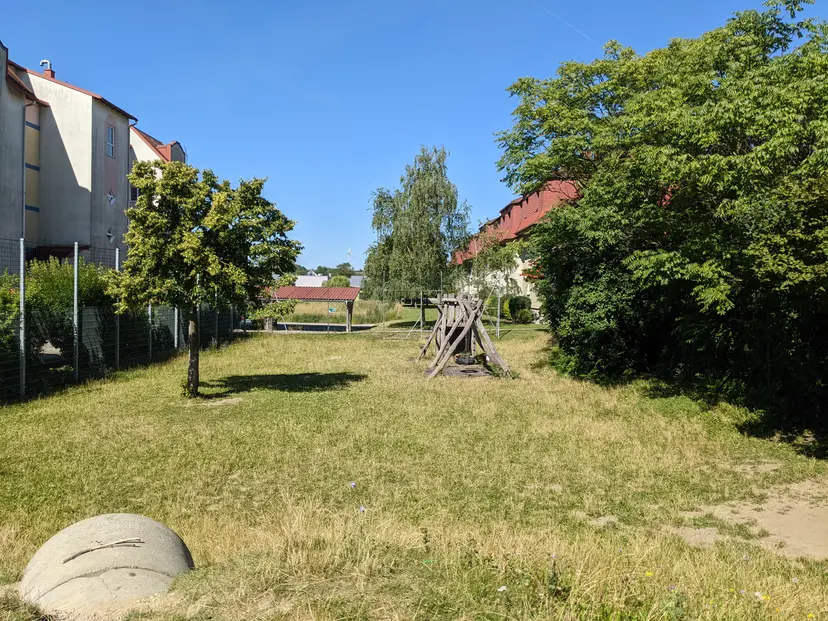 PRIVAT Spielplatz 3