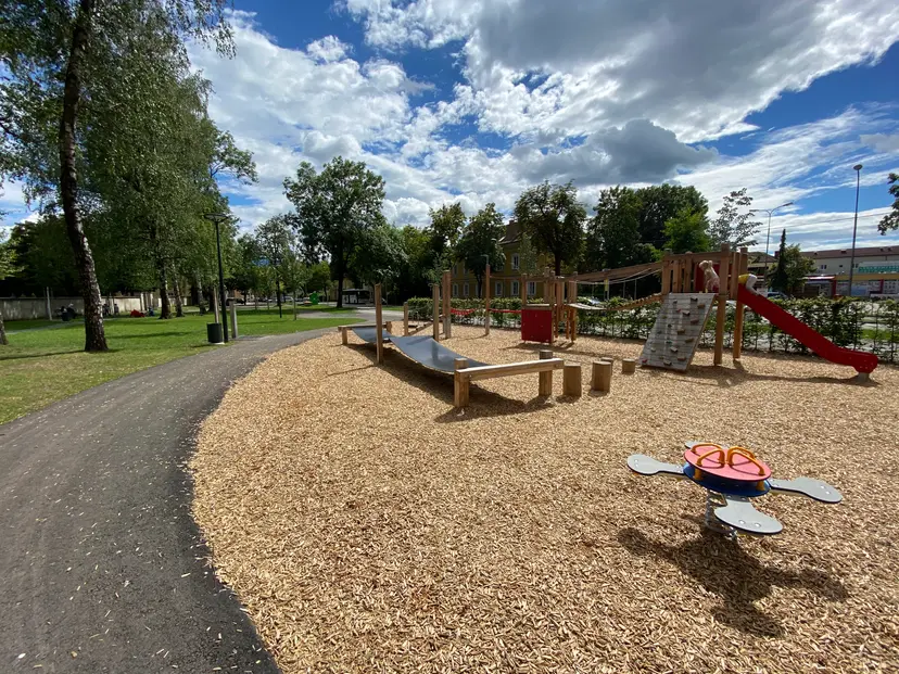 Kinderspielplatz 5