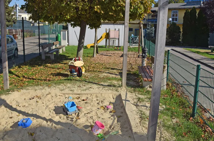 Spielplatz und Verkehrsübungsplatz 3