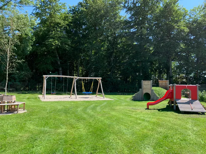 Kinderspielplatz Mamling 2