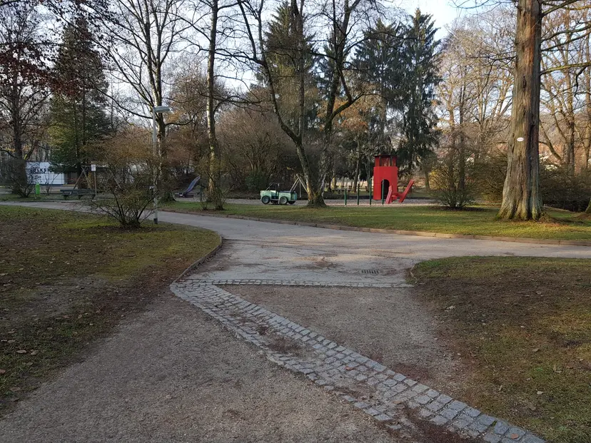 Kinder- und Jugendspielplatz Harbachpark 6