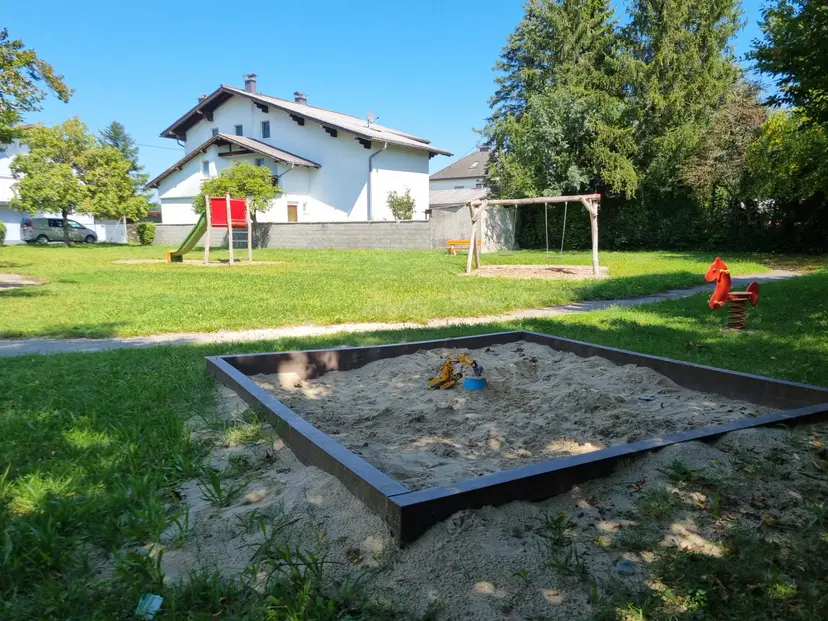 Öffentlicher Spielplatz 3