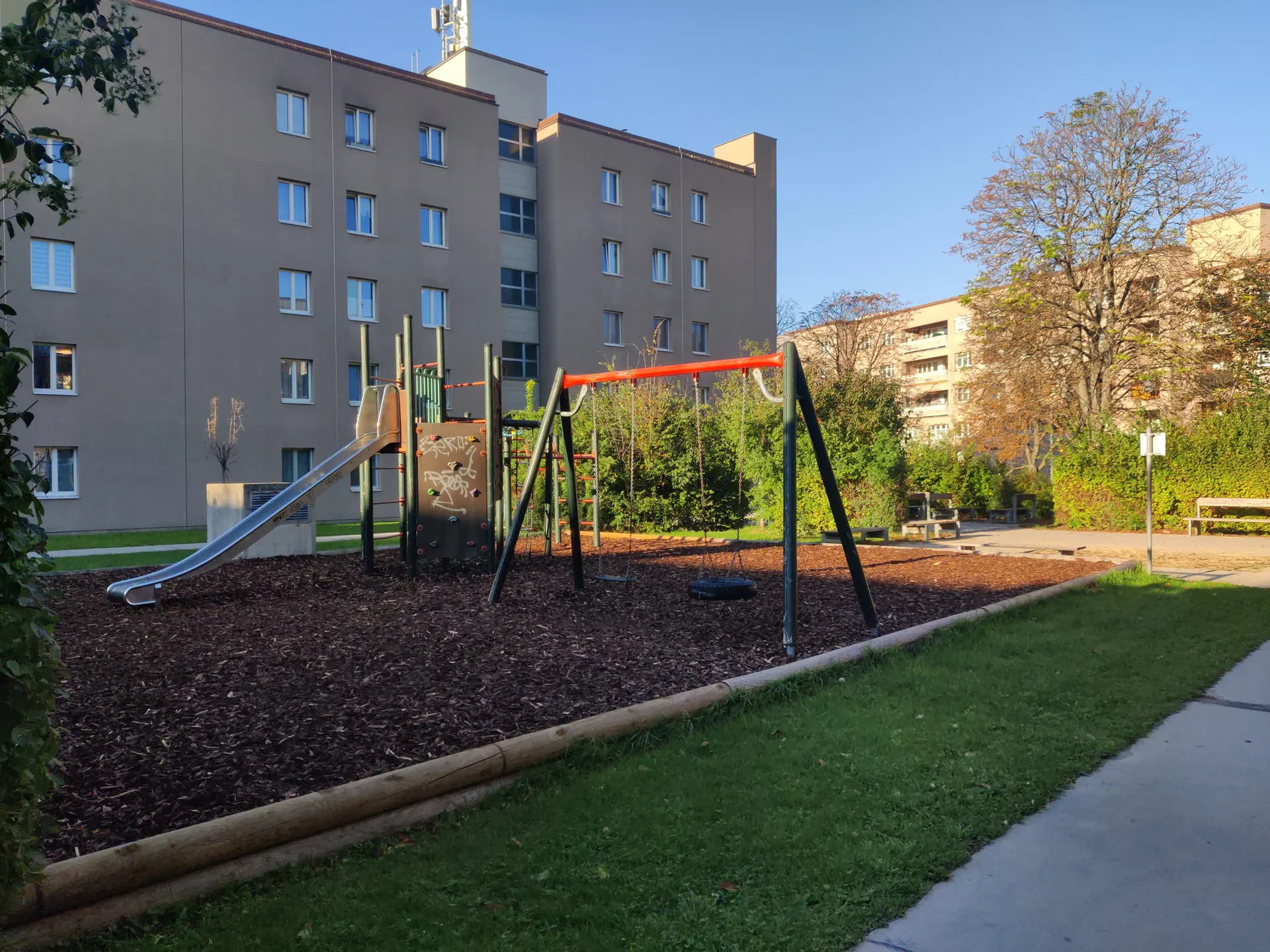 Spielplatz Einslegasse 1