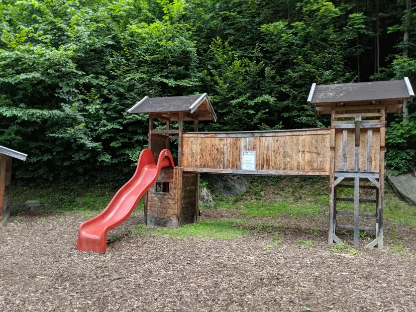 Waldspielplatz 4