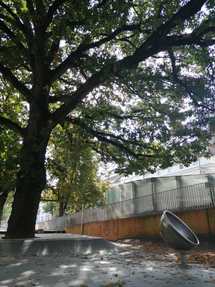 Spielplatz Landhauspark 4