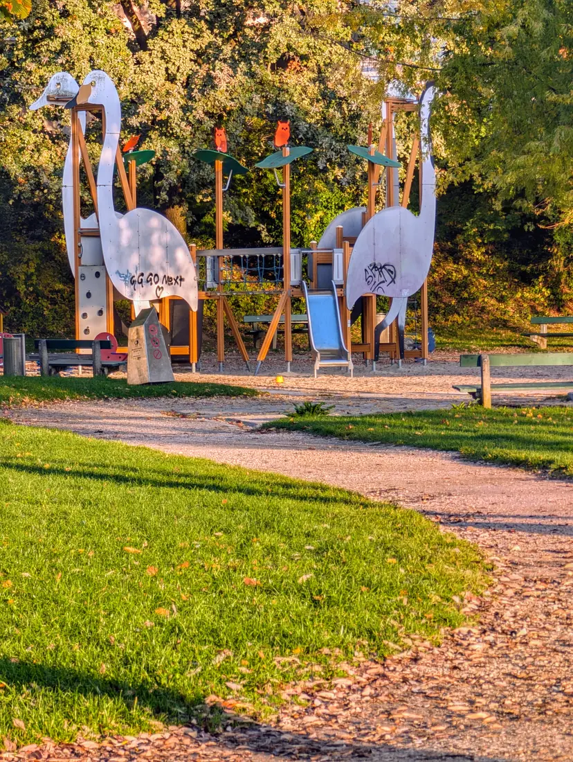 Kinderspielplatz am Damm 3