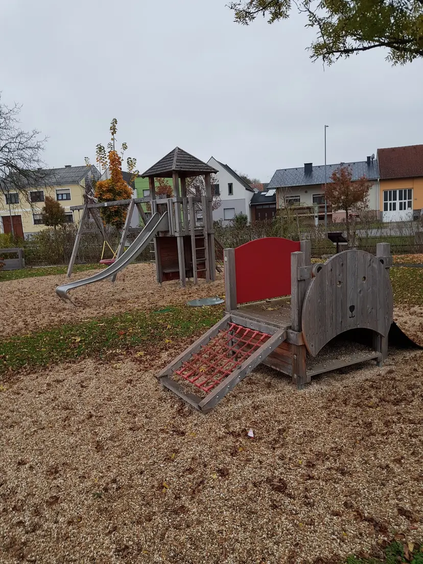Spielplatz Raiding 5