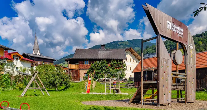 Kinderspielplatz beim Metzgerbichl 5