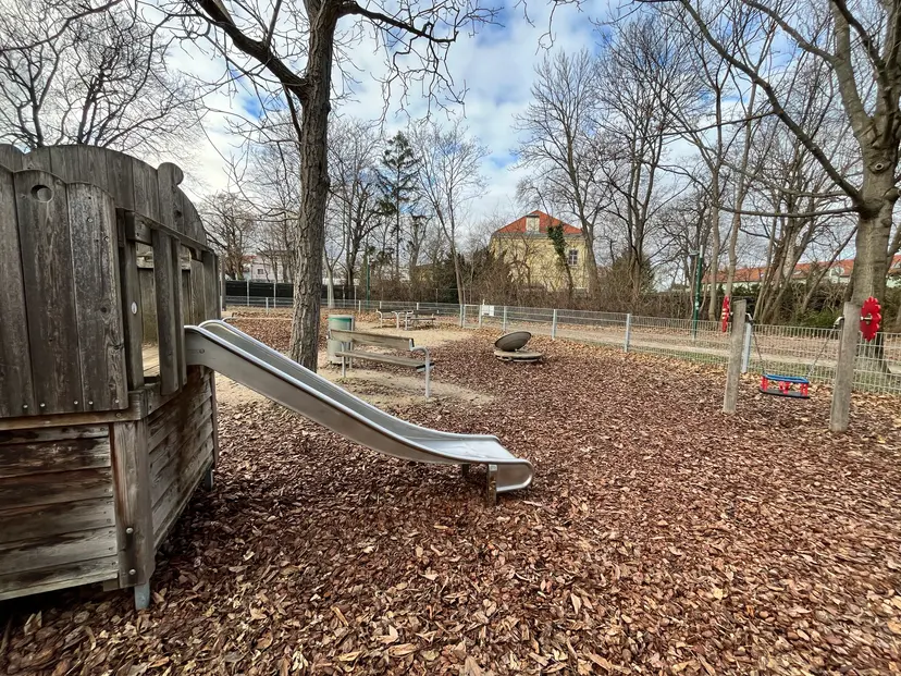 Spielplatz 3