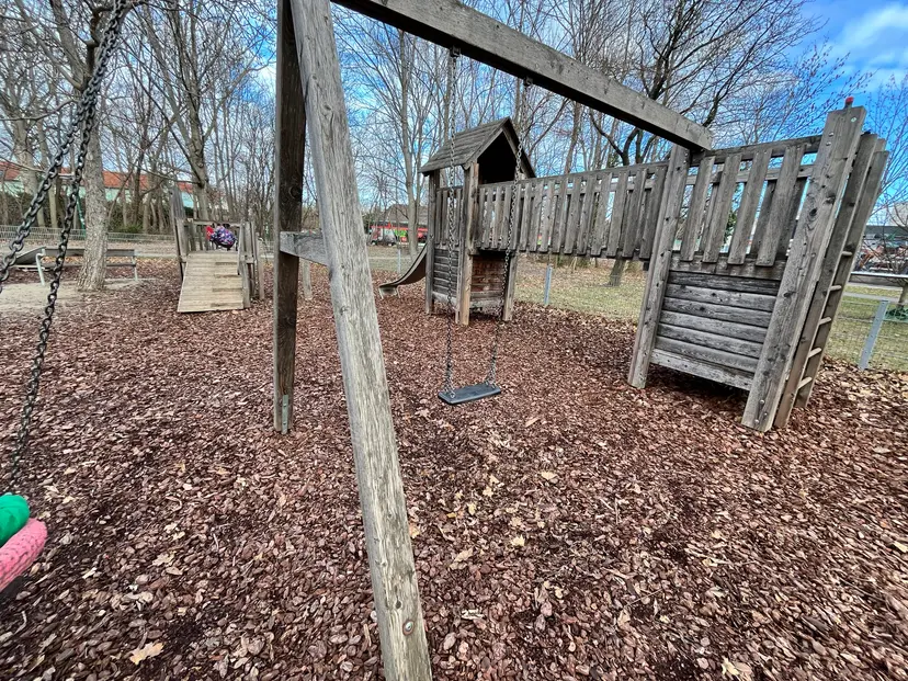 Spielplatz 4