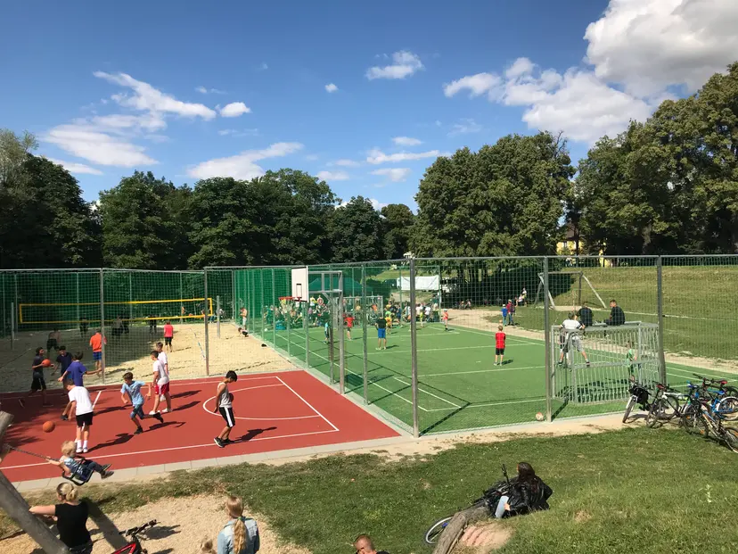 Spielplatz Groß Enzersdorf, beim Damm, Lobaueingang 2