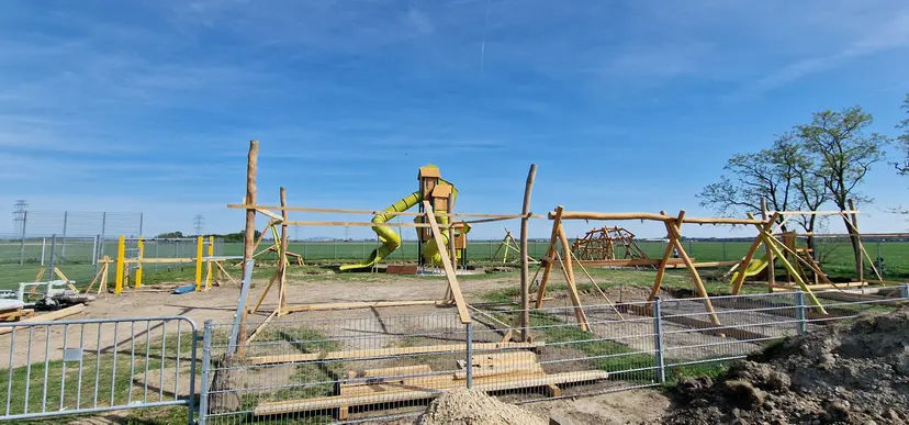 Spielplatz Groß Enzersdorf, beim Damm, Lobaueingang 6