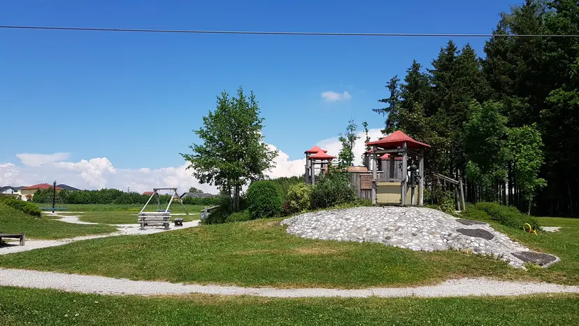 Kinderspielplatz 2