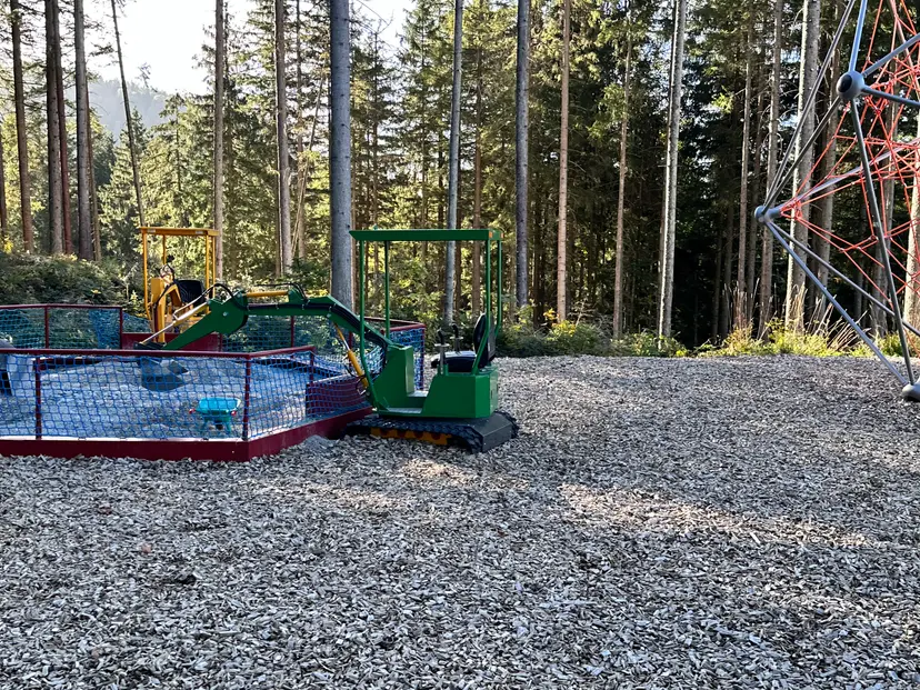 Waldspielplatz 6