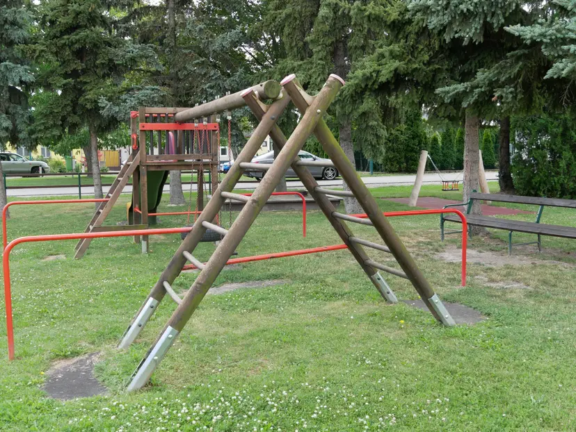 Spielplatz Rutzendorf 3