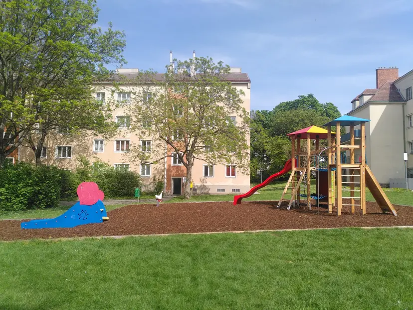 Spielplatz Karplusgasse 5