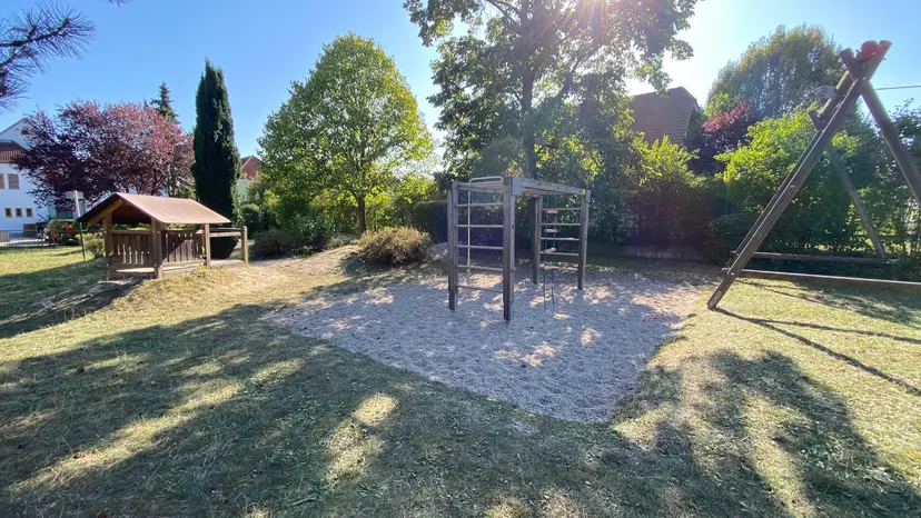 Kinderspielplatz 4