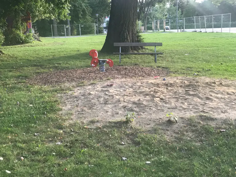 Spielplatz Volksgarten 4