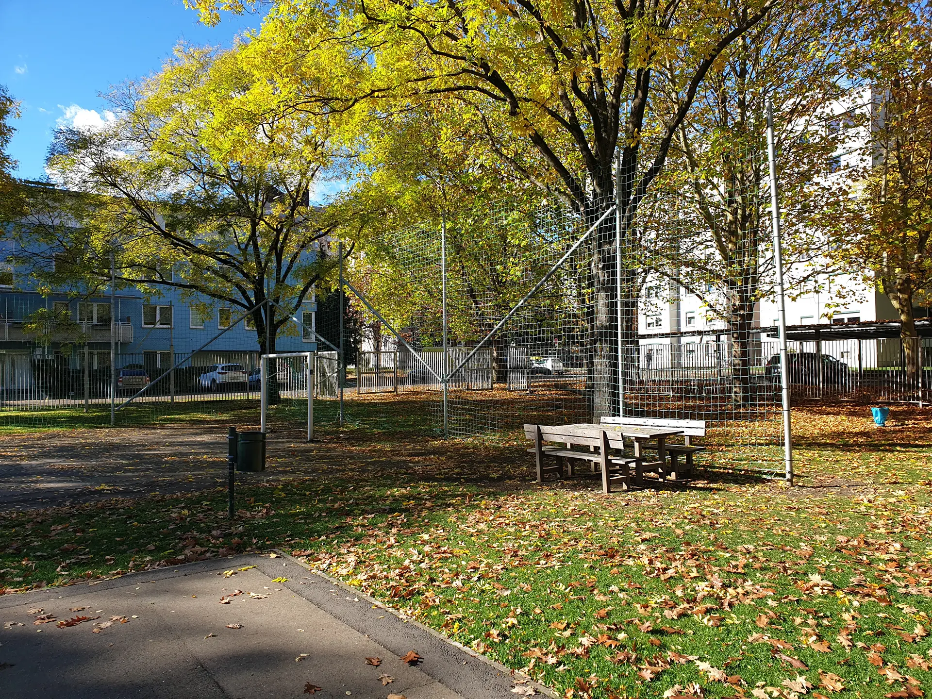 Spielplatz Salzlände Pebalstrasse