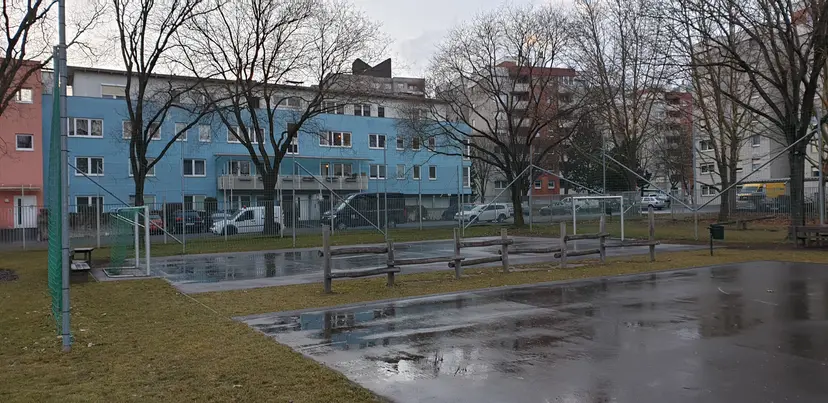 Spielplatz Salzlände Pebalstrasse 4