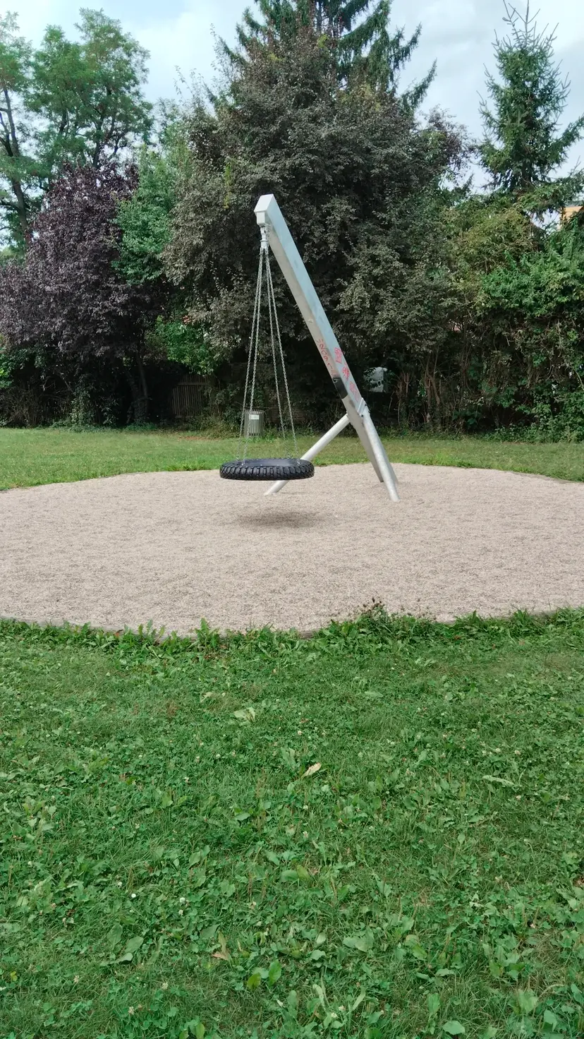 Spielplatz Ekkehard-Hauer-Straße 6