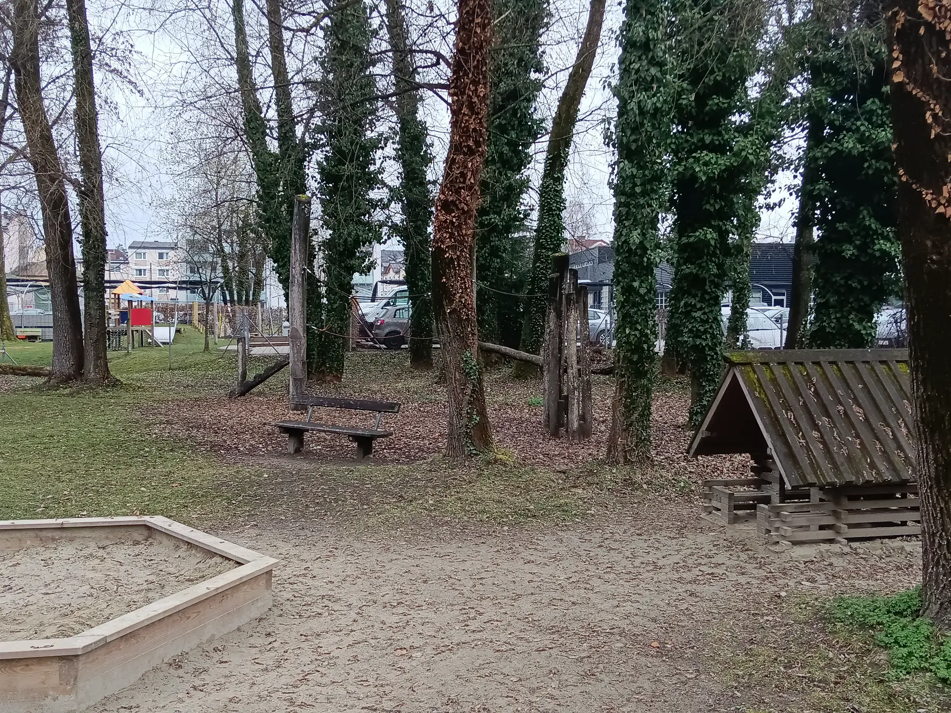 Spielplatz Dr. Karl-Renner-Strasse