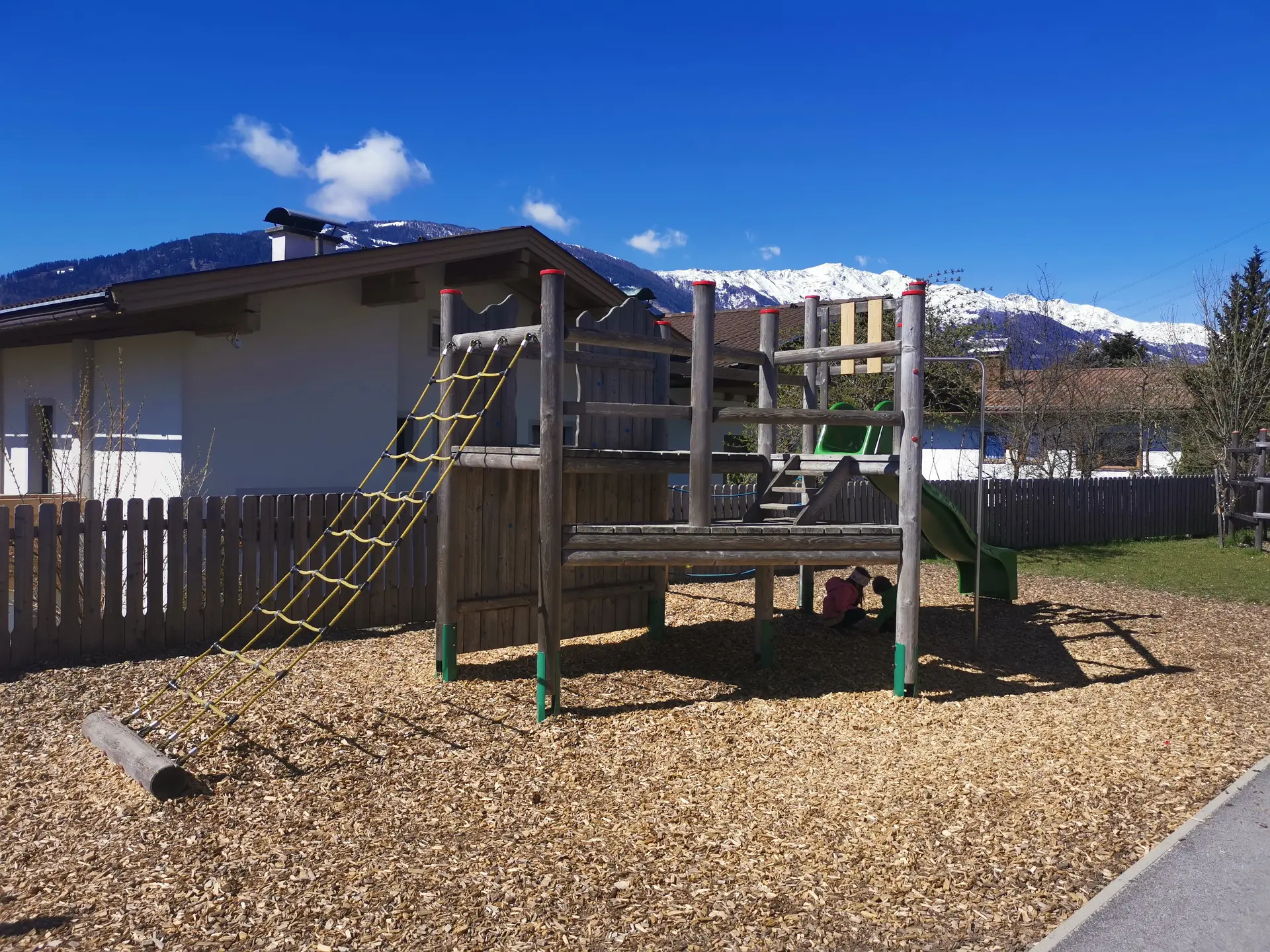 Spielplatz Volksschule Gaimberg