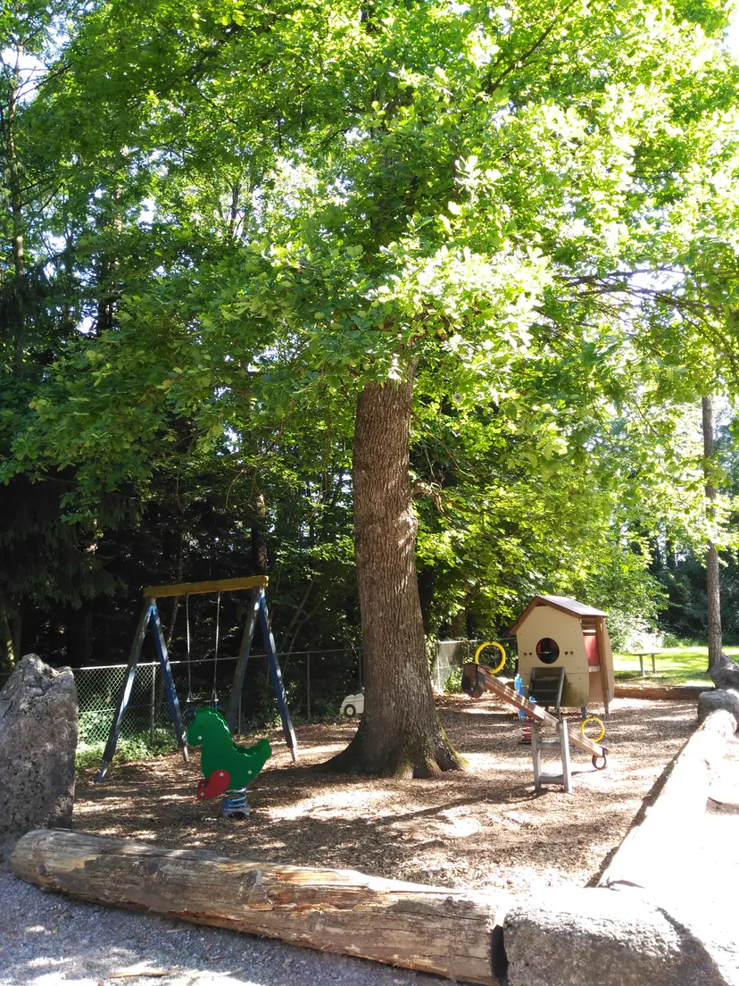 Spielplatz Kischaru Hard 6