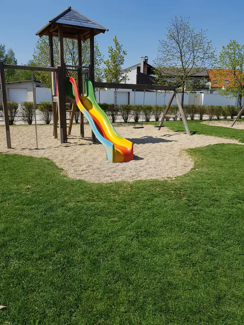Spielplatz 4