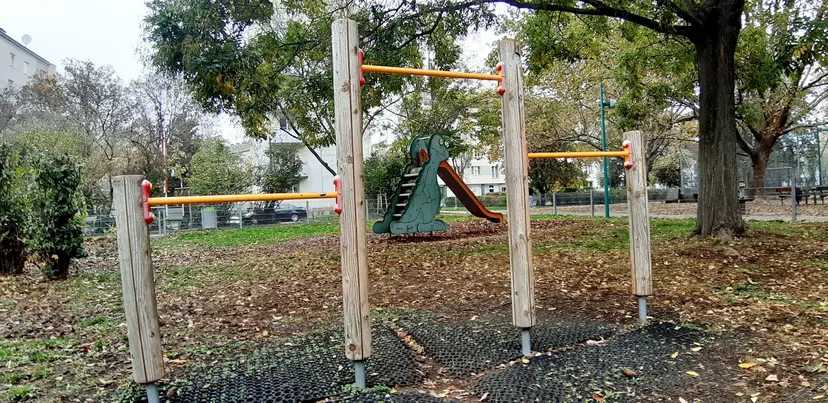 Spielplatz 5