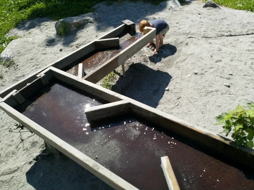 Spielplatz Römerweg 3