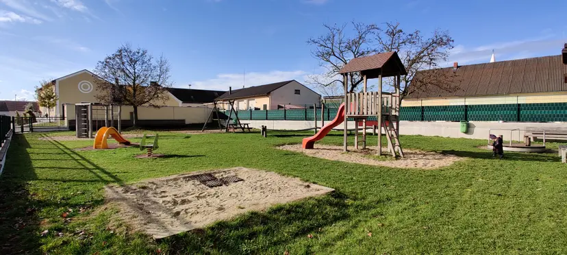 Kinderspielplatz 2