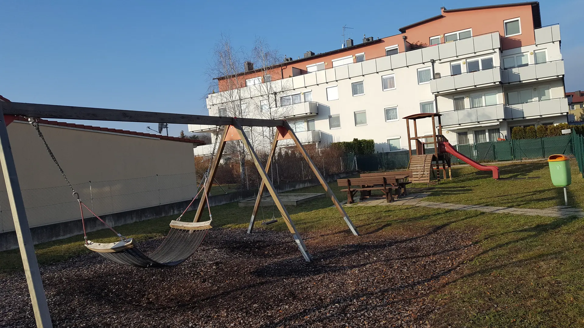 Kinderspielplatz Ahornweg