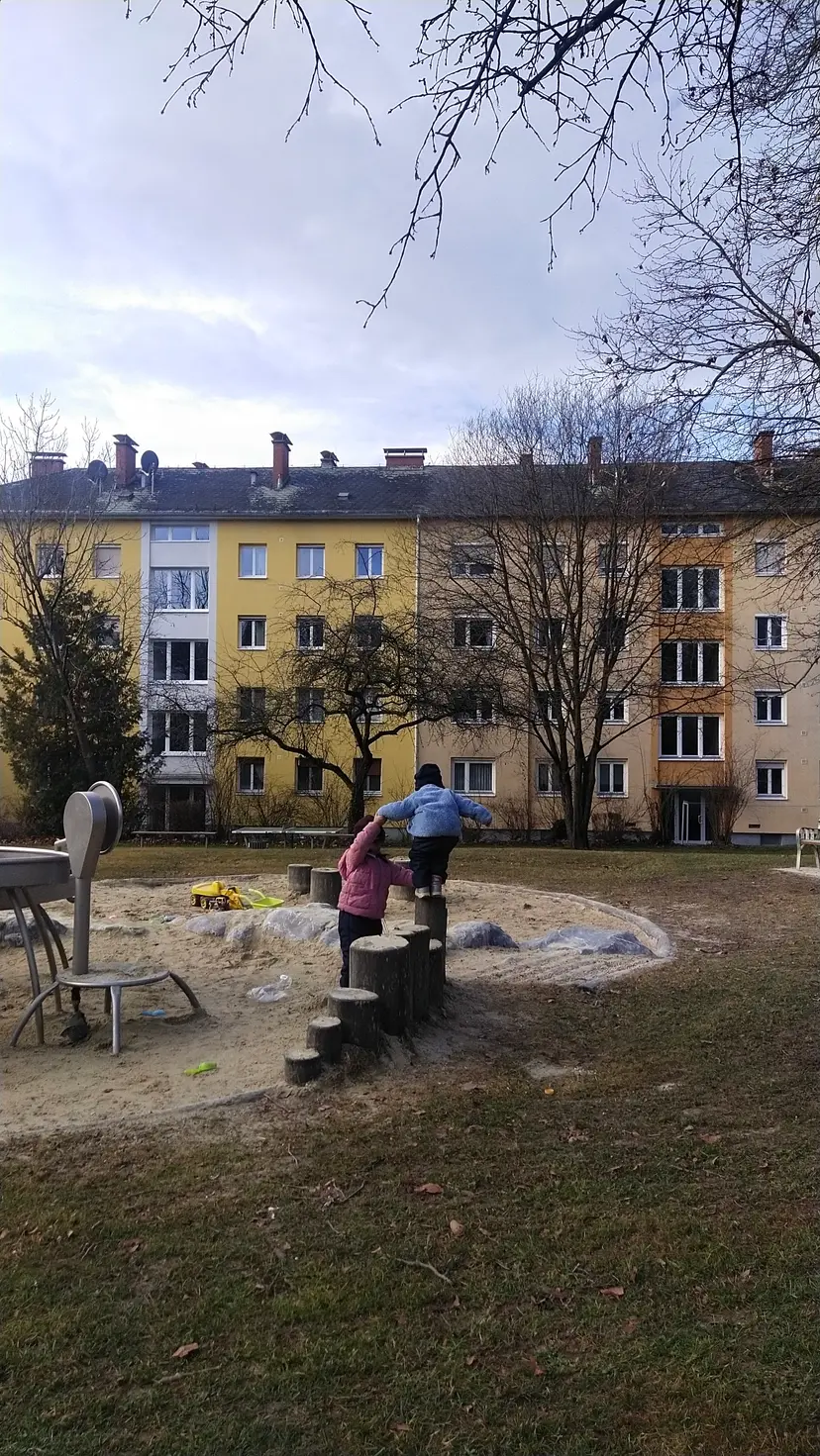 Spielplatz 2