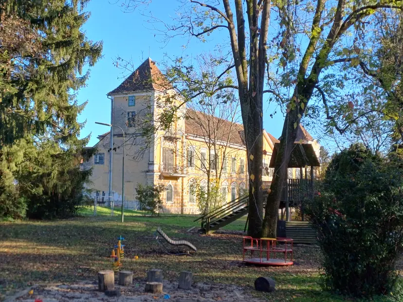 Spielplatz 3