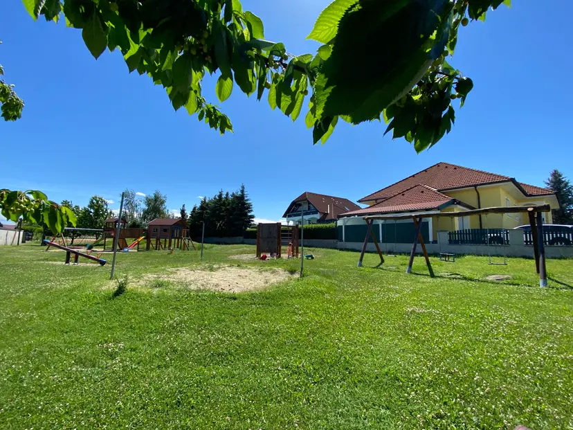 Spielplatz Kleinbaumgarten 3
