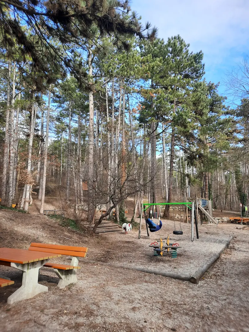 Elefantenspielplatz 2