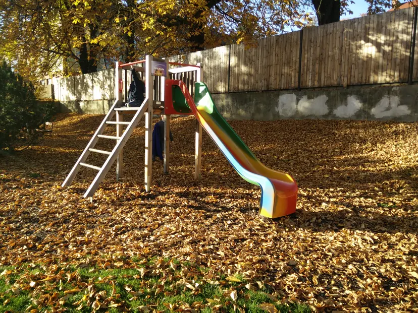 Spielplatz 4