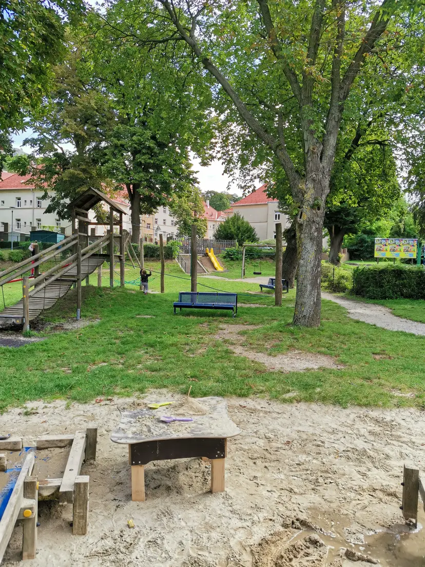 Spelitz Park Children's Playground 2