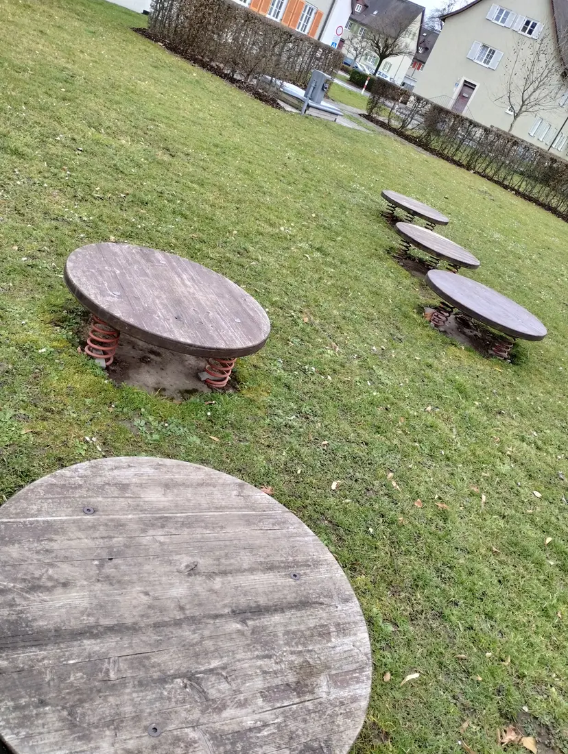 Spielplatz beim Riedenburger Bahnhof 4