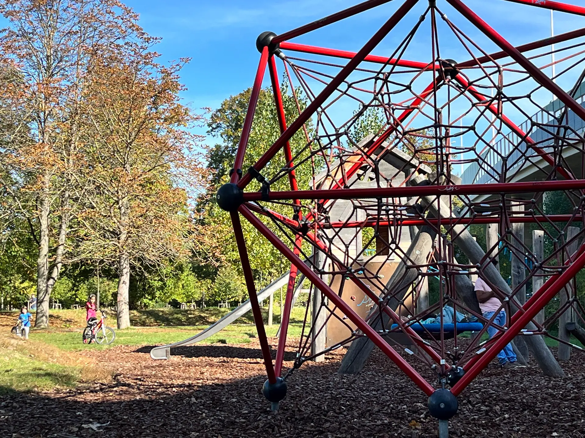 Playground Draschepark In 1230 Wien Infos Karte Spielplatz Helden at