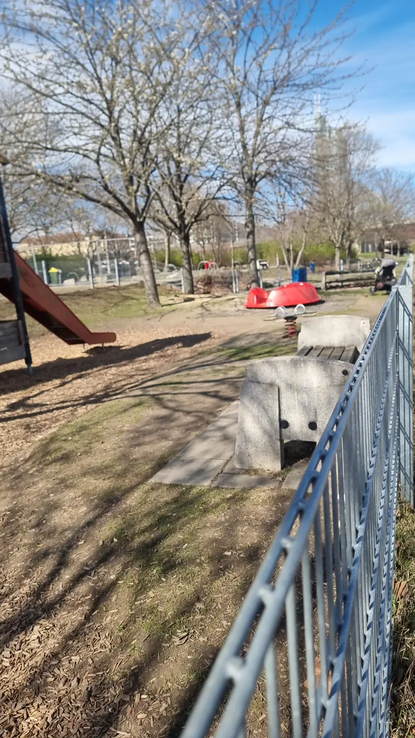 Spielplatz Brigittenauer Brücke 5