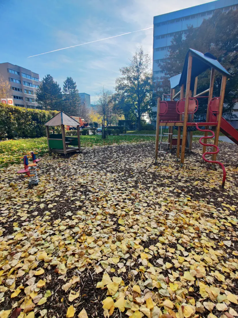 Spielplatz 4