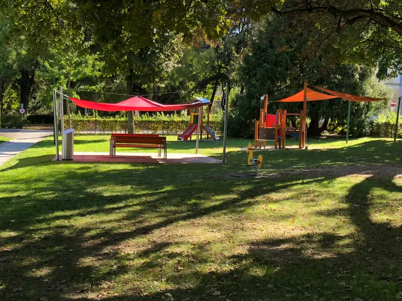 Kinderspielplatz Feldbach 3