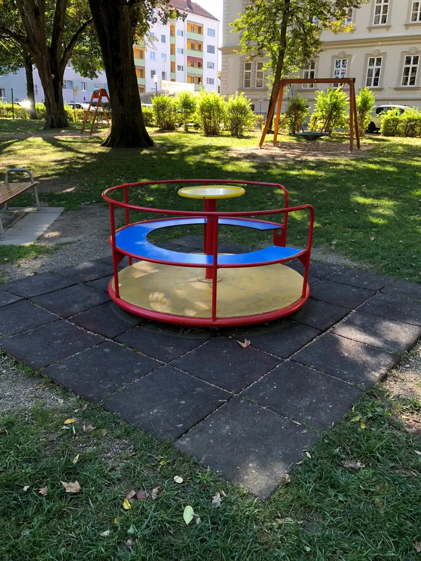 Kinderspielplatz Feldbach 6